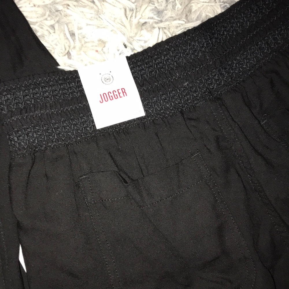 SO black joggers
